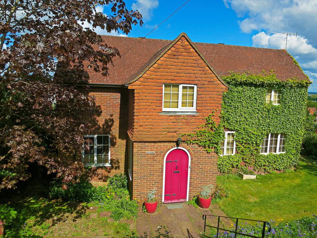 Angel View Acomodação com café da manhã Guildford Exterior foto